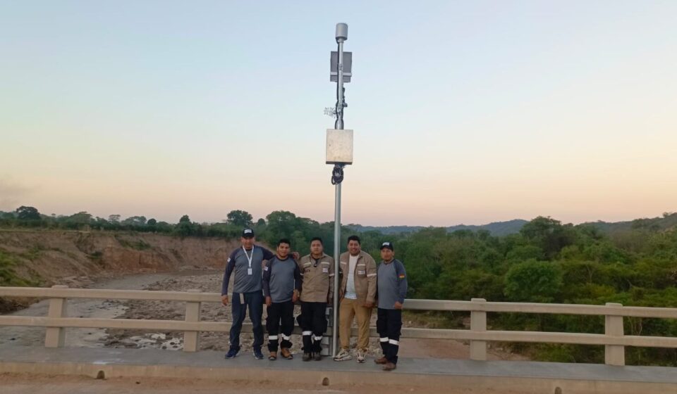 Gobierno fortalece la alerta temprana y la protección contra inundaciones en municipios de Santa Cruz